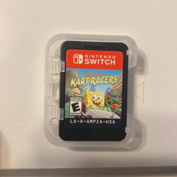 NINTENDO SWITCH GAMES BUNDLE (SELLING ALL TOGETHER) - Picture 5 of 6
